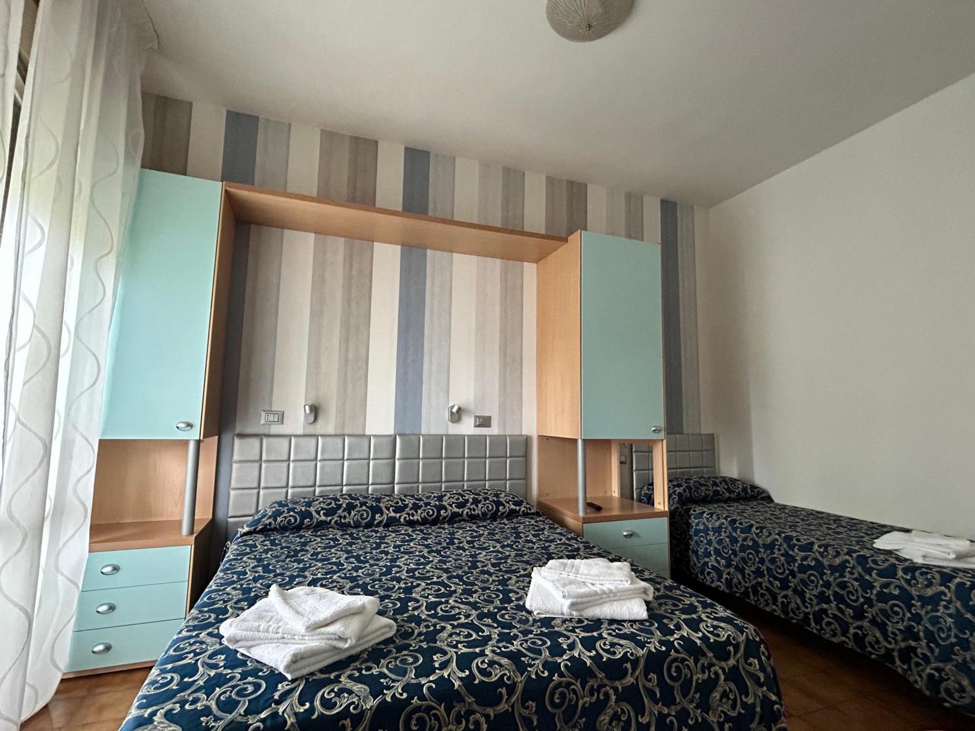 Hotel Etna - Nuova Gestione Romagnola All-Inclusive Spiaggia Parcheggio Риччоне Экстерьер фото
