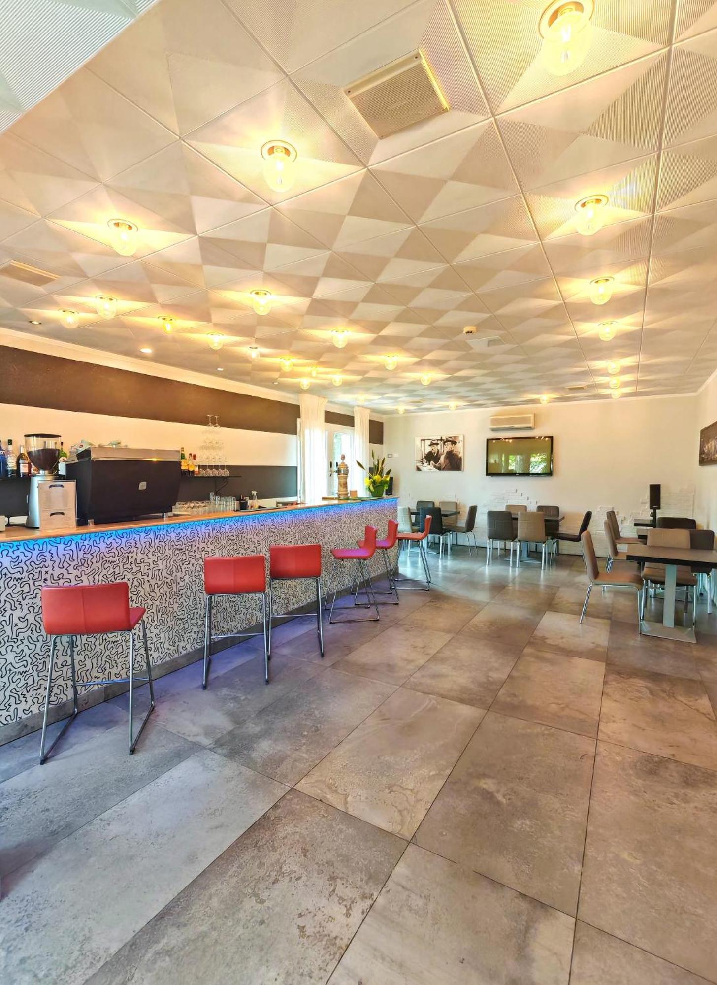 Hotel Etna - Nuova Gestione Romagnola All-Inclusive Spiaggia Parcheggio Риччоне Экстерьер фото