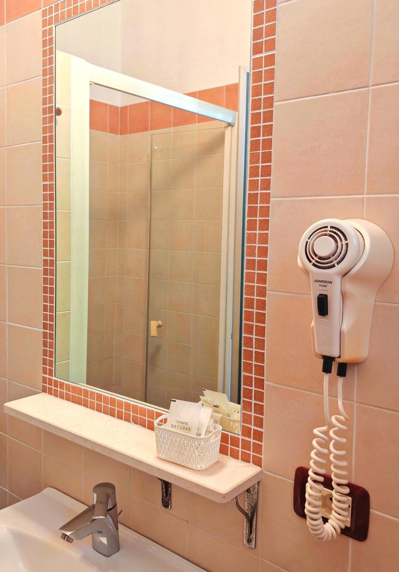 Hotel Etna - Nuova Gestione Romagnola All-Inclusive Spiaggia Parcheggio Риччоне Экстерьер фото