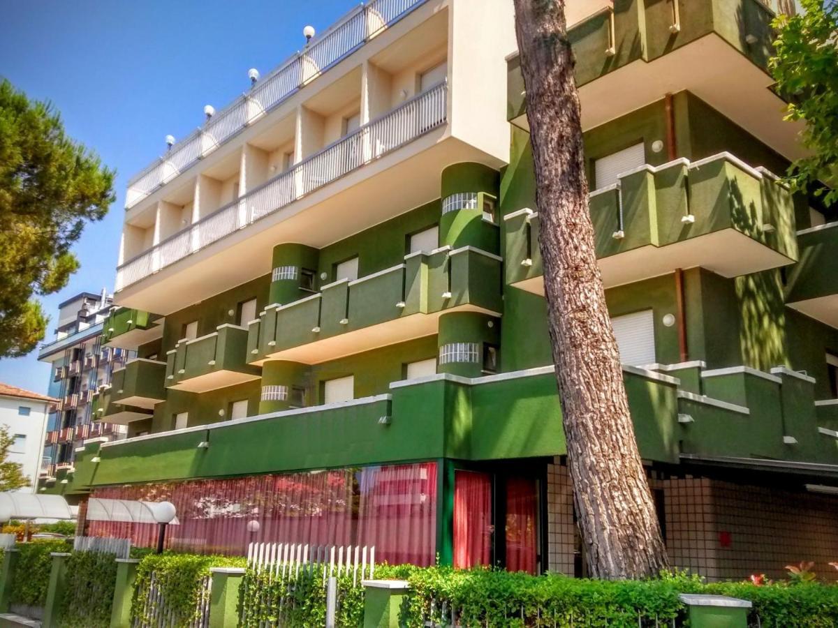 Hotel Etna - Nuova Gestione Romagnola All-Inclusive Spiaggia Parcheggio Риччоне Экстерьер фото
